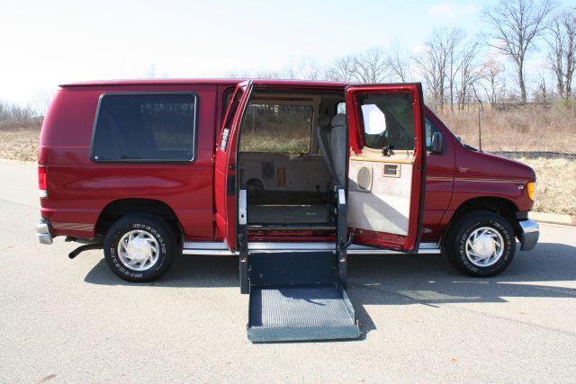 2001 Ford Econoline for sale