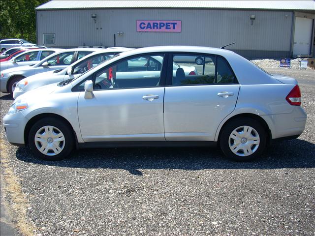 2010 Nissan Versa for sale