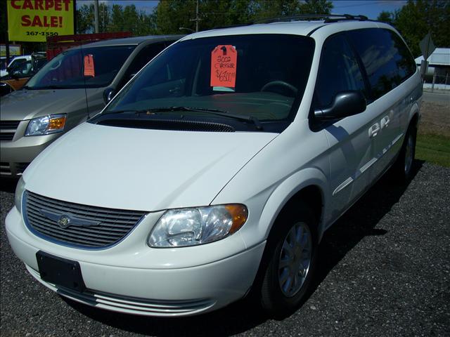 2002 Chrysler Town and Country for sale