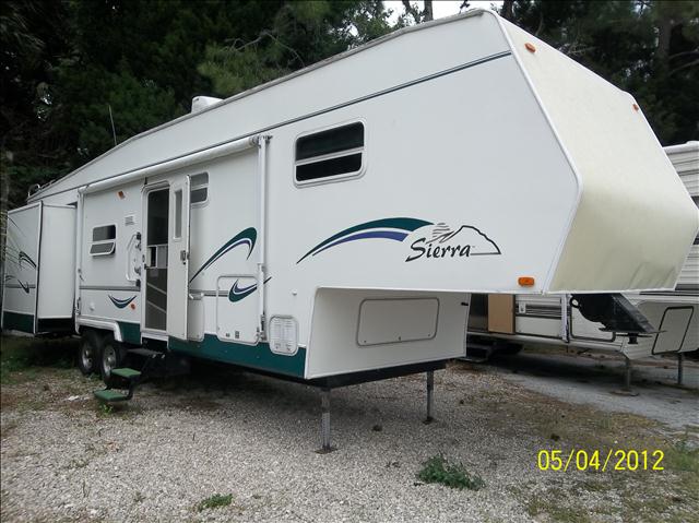 2000 Siera 36 Foot for sale