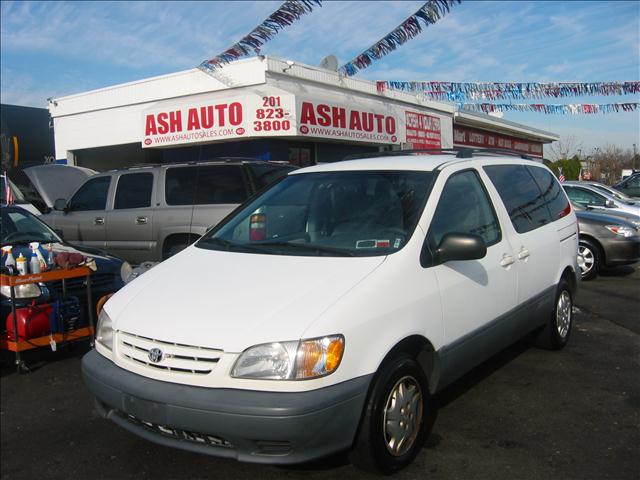 2001 Toyota Sienna