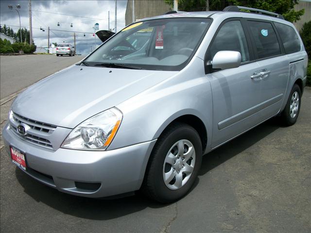 2009 Kia Sedona for sale