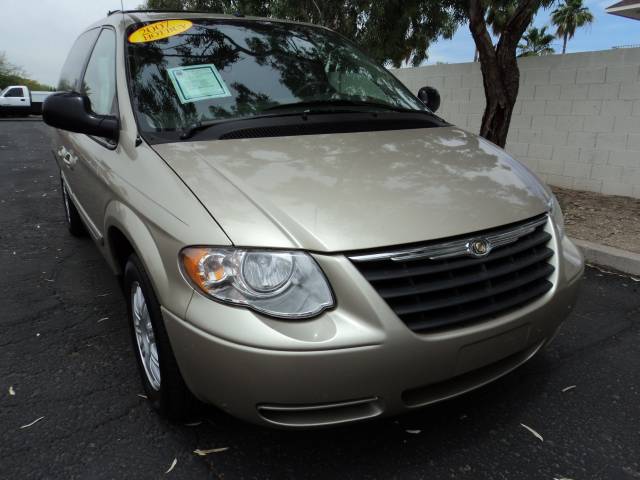 2007 Chrysler Town and Country for sale