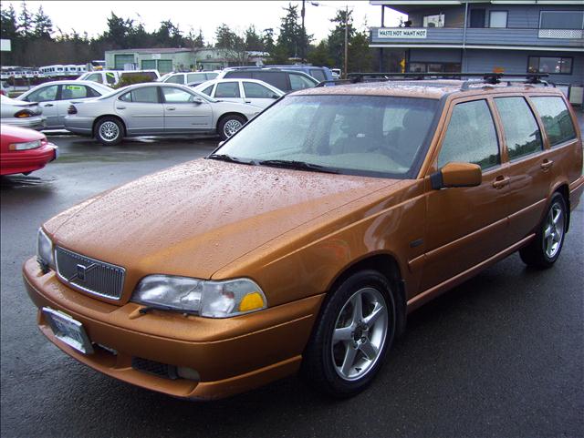 1998 Volvo V70 XC for sale