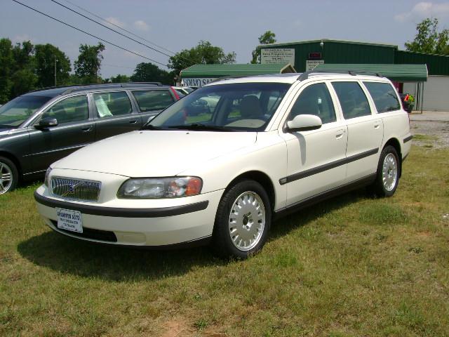 2001 Volvo V70 for sale