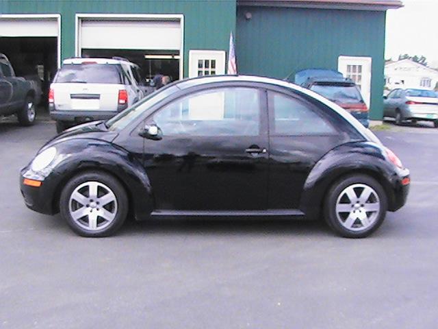 2006 Volkswagen New Beetle for sale