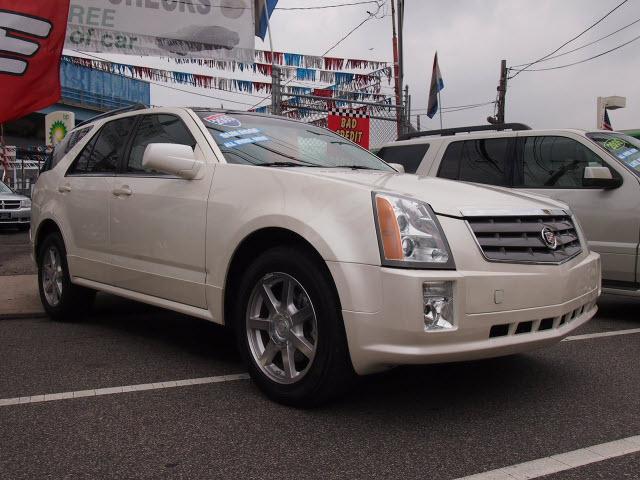 2005 Cadillac SRX for sale