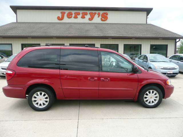 2002 Chrysler Town and Country for sale