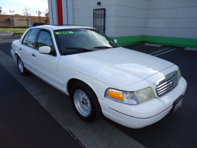 1999 Ford Crown Victoria for sale