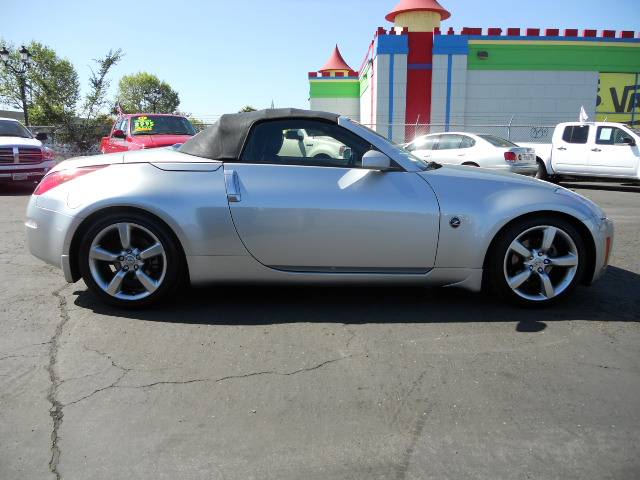 2004 Nissan 350Z for sale