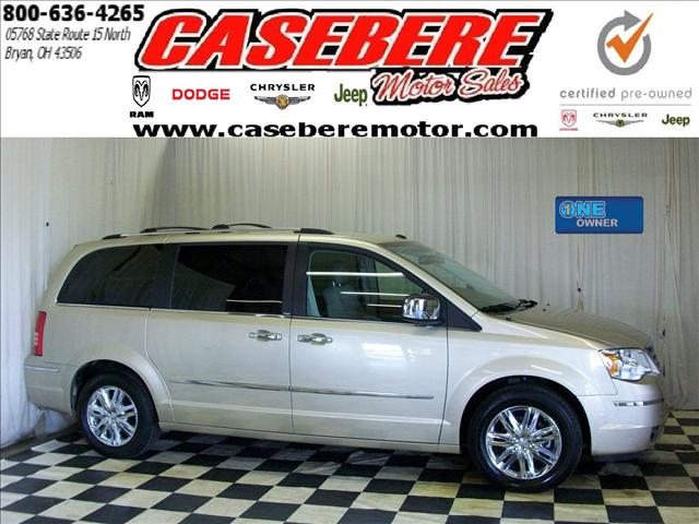 2010 Chrysler Town & Country for sale