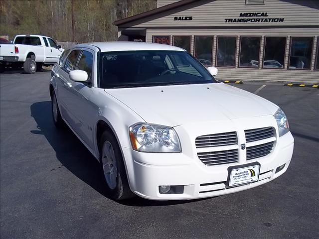 2006 Dodge Magnum for sale