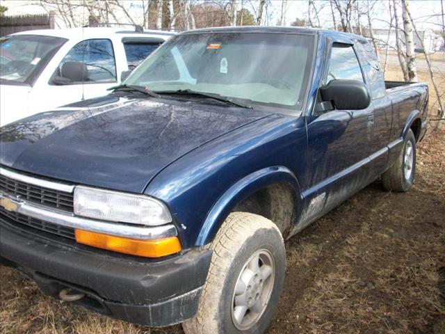 2000 Chevrolet S10 for sale