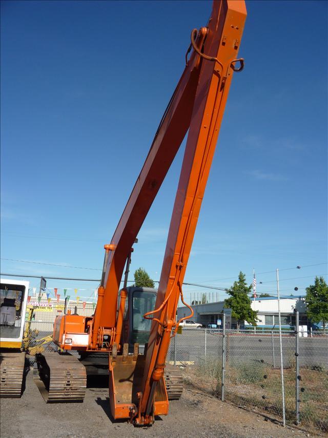 1999 HITACHI EXCAVATOR for sale