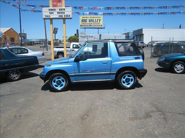 1995 Geo Tracker for sale