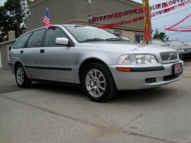 2001 Volvo V40 for sale