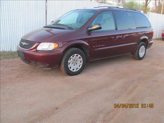 2001 Chrysler Town and Country for sale