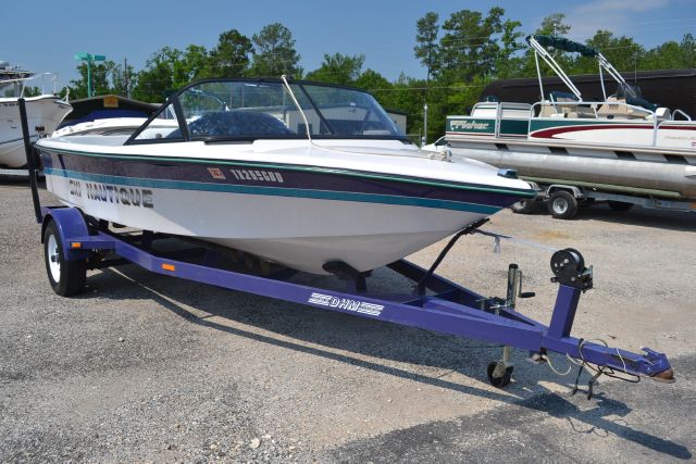 1996 Ski Nautique 196 for sale