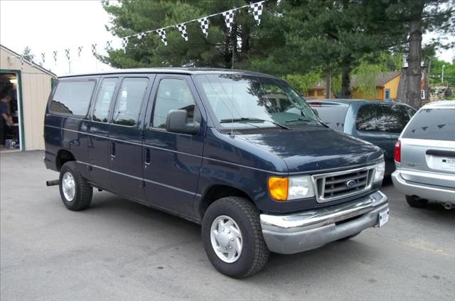 2005 Ford Econoline for sale