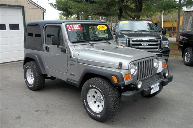 2000 Jeep Wrangler for sale