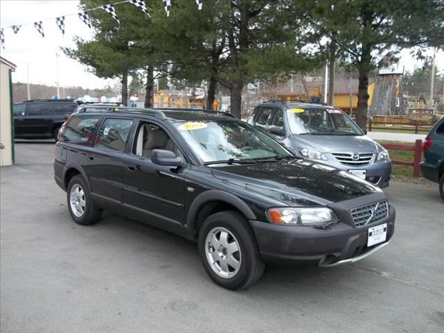 2004 Volvo XC70 for sale