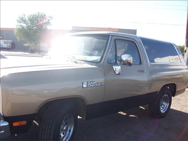 1990 Dodge RamCharger