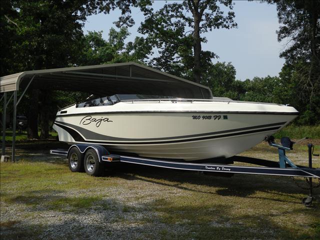 1990 BAJA 24' for sale