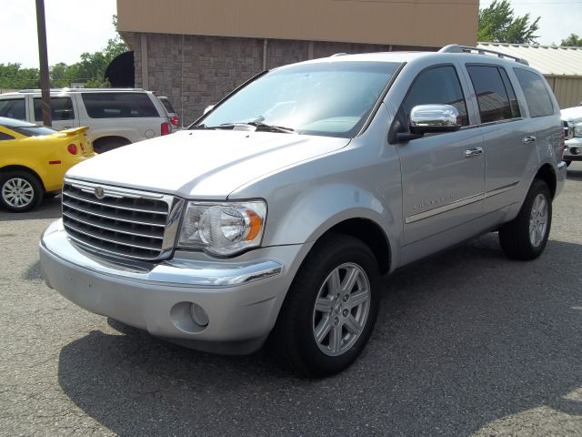 2008 Chrysler Aspen for sale