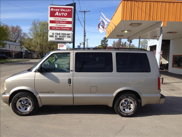2002 GMC Safari for sale