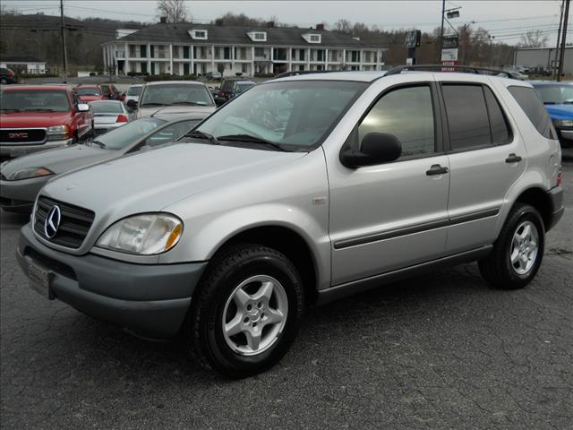 1999 Mercedes-Benz M Class