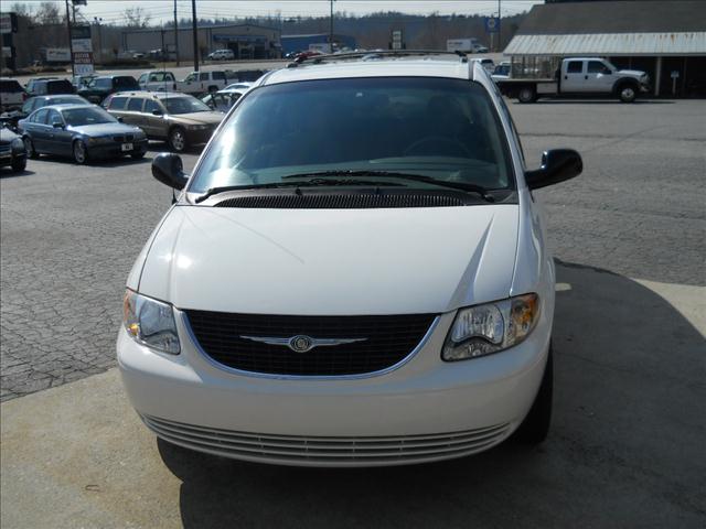 2001 Chrysler Town and Country for sale