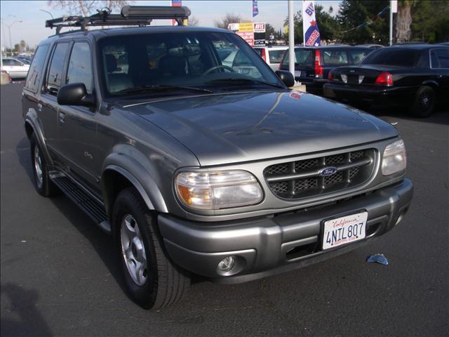 2000 Ford Explorer for sale