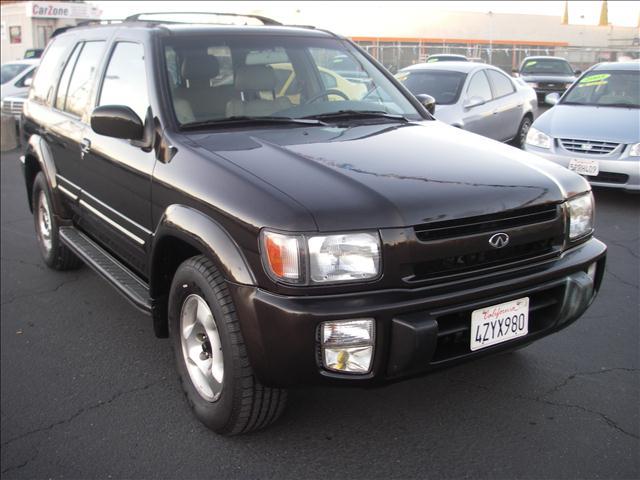 1998 Infiniti QX4 for sale