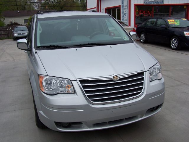 2008 Chrysler Town and Country for sale
