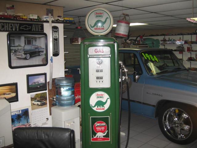 1970 SINCLAIR GAS PUMP SINCLAIR for sale