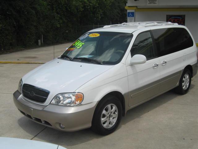2004 Kia Sedona for sale