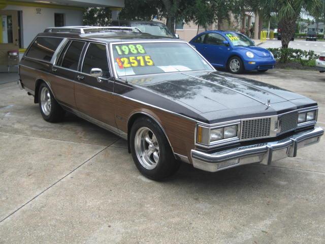 1988 Oldsmobile Custom Cruiser for sale