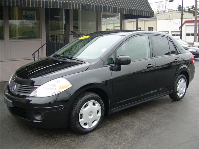 2009 Nissan Versa for sale