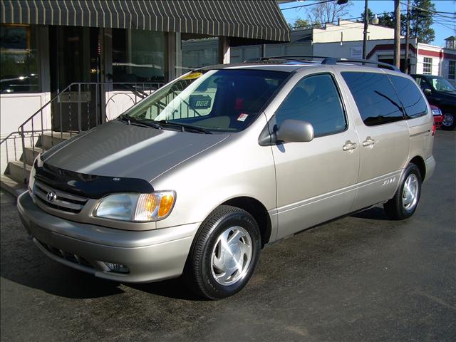 2003 Toyota Sienna for sale
