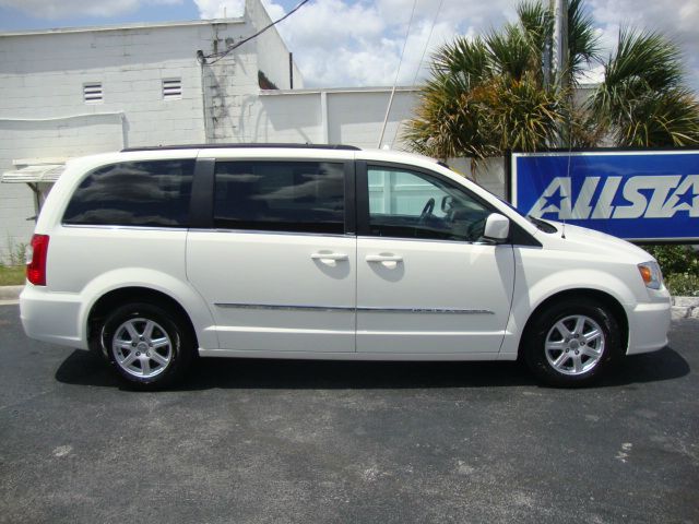 2012 Chrysler Town & Country