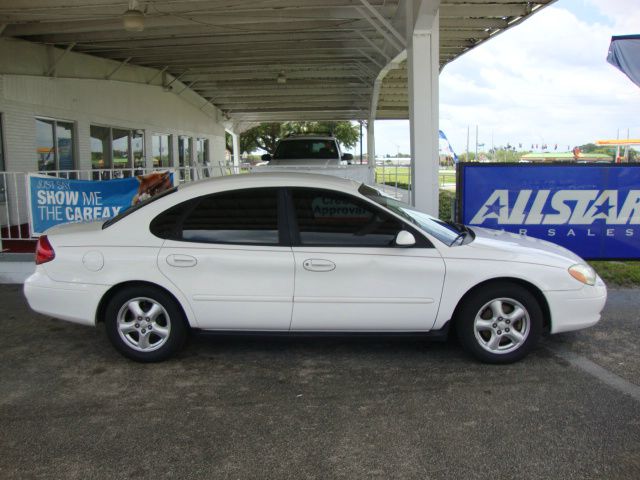 2002 Ford Taurus