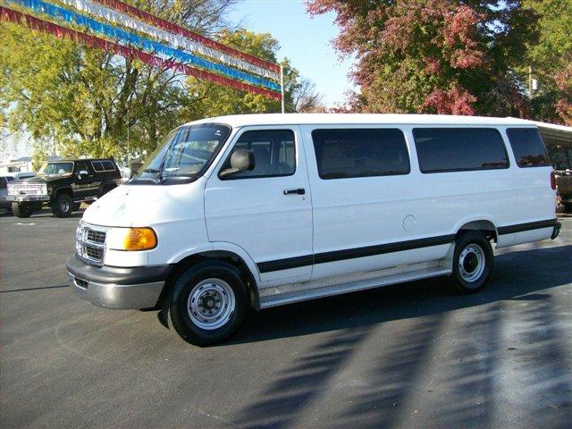 2002 Dodge Ram Wagon for sale