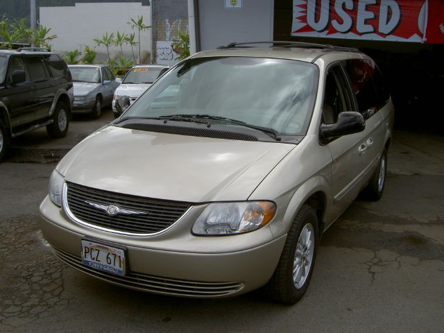 2004 Chrysler Town and Country for sale