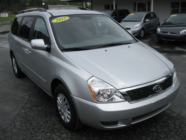 2012 Kia Sedona for sale