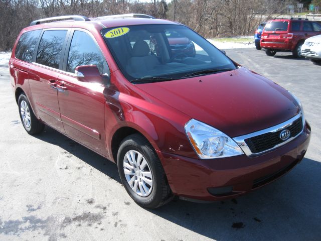 2011 Kia Sedona for sale