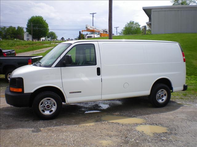 2004 GMC Savana for sale