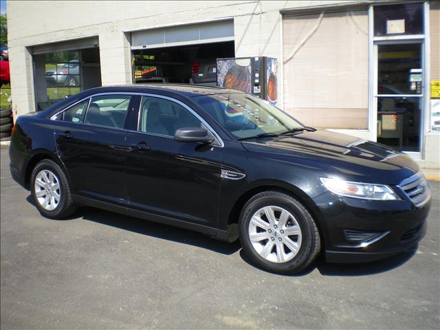 2010 Ford Taurus for sale