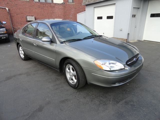 2003 Ford Taurus for sale