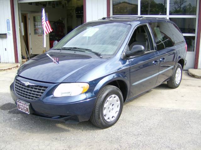 2001 Chrysler Voyager for sale