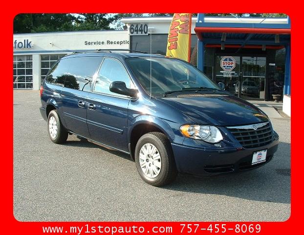 2006 Chrysler Town and Country